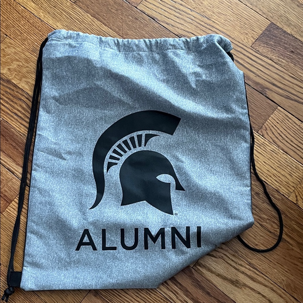 MSU Alumni Gray Drawstring Bag